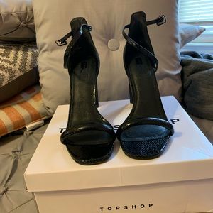 Robyn Topshop Detailed Heel